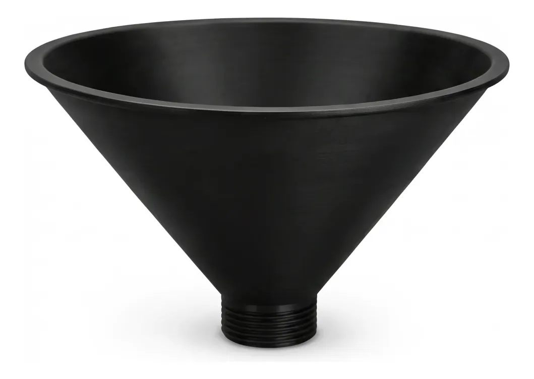 Funil preto para auxiliar no envase